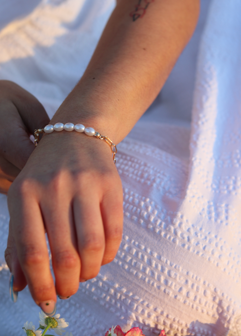 Found Pearl Bracelet